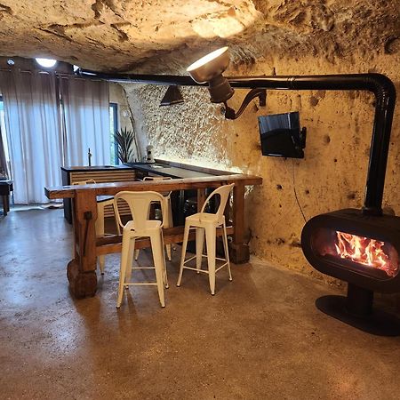 Le Cavernacle มองตริชาด์ ภายนอก รูปภาพ